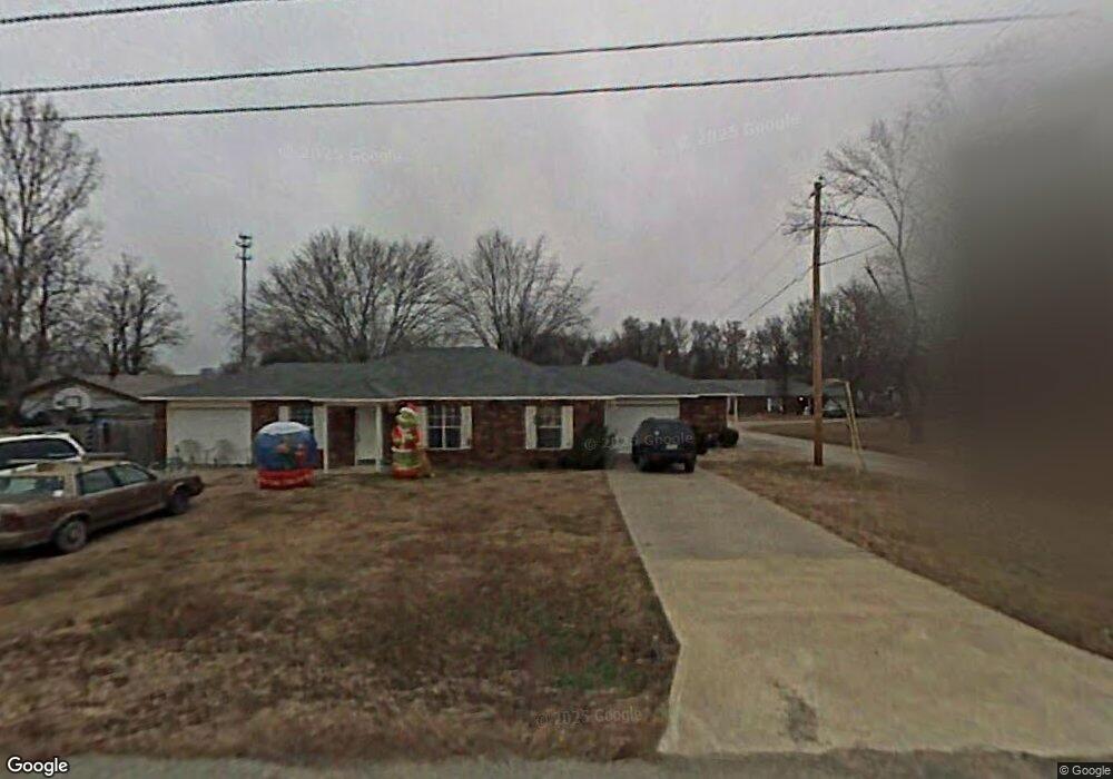 306 E Thurman St unit 1, Prairie Grove, AR 72753 - photo 1