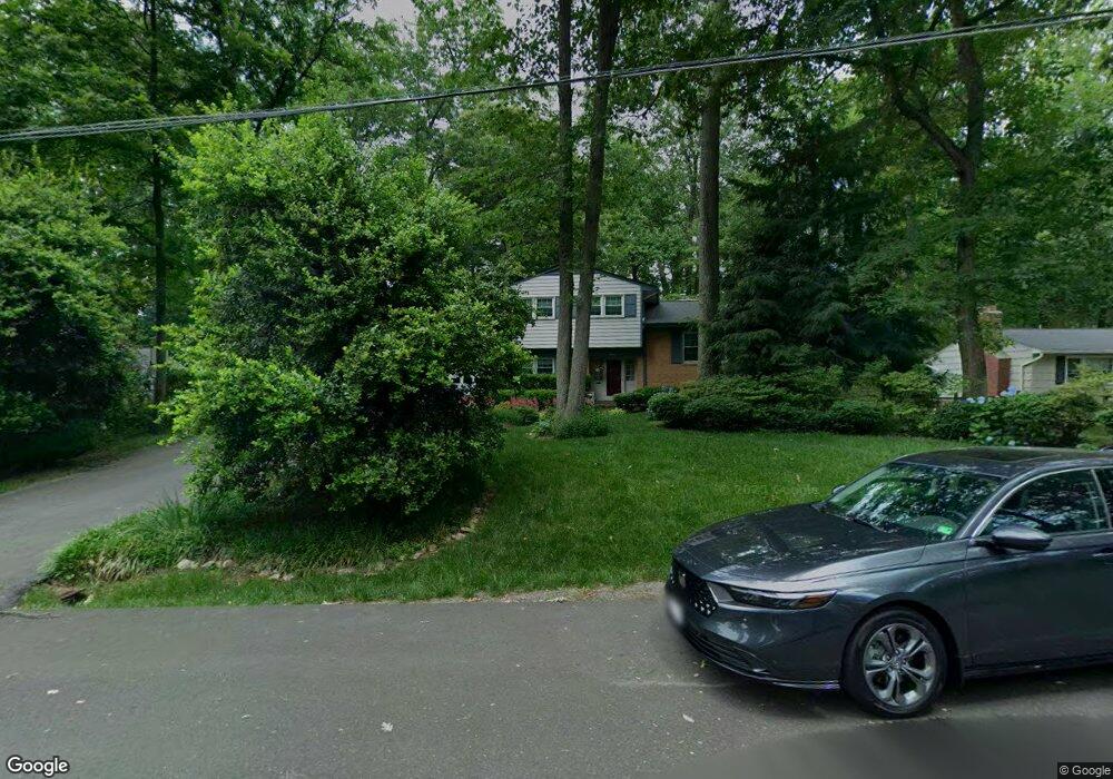 9108 Santayana Dr, Fairfax, VA 22031 - photo 1