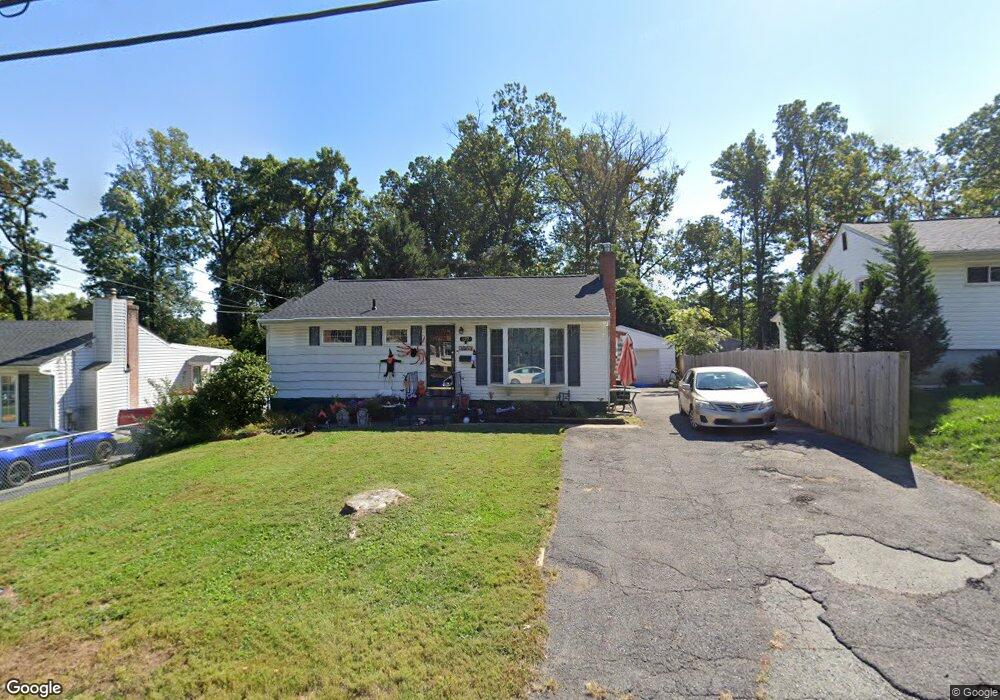 127 Hutton St, Gaithersburg, MD 20877 - photo 1