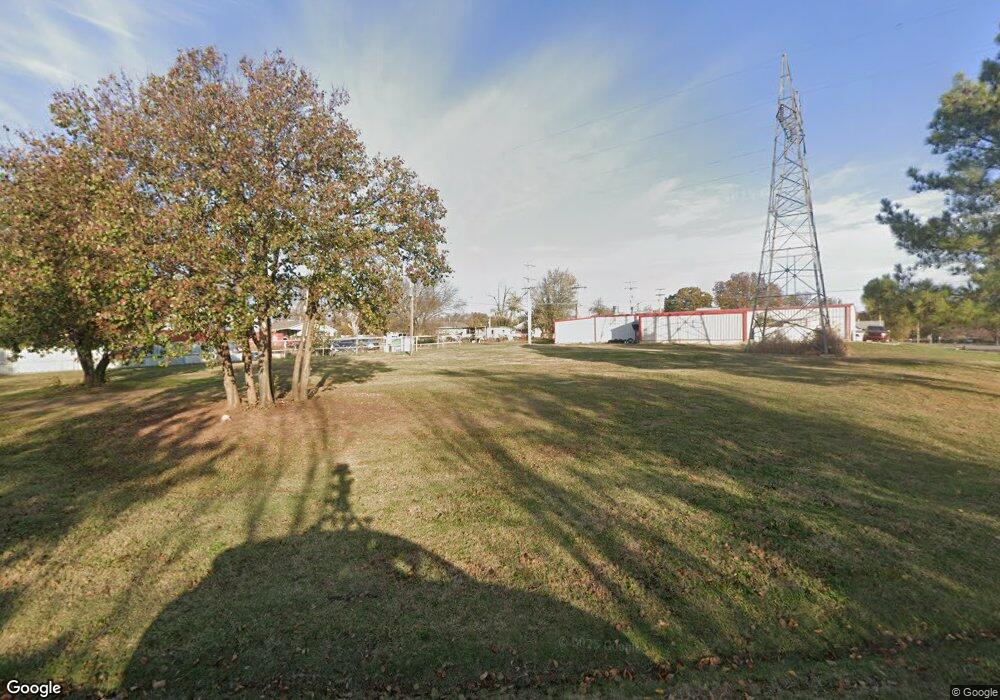301 W Pogue St, Cleveland, OK 74020 - photo 1