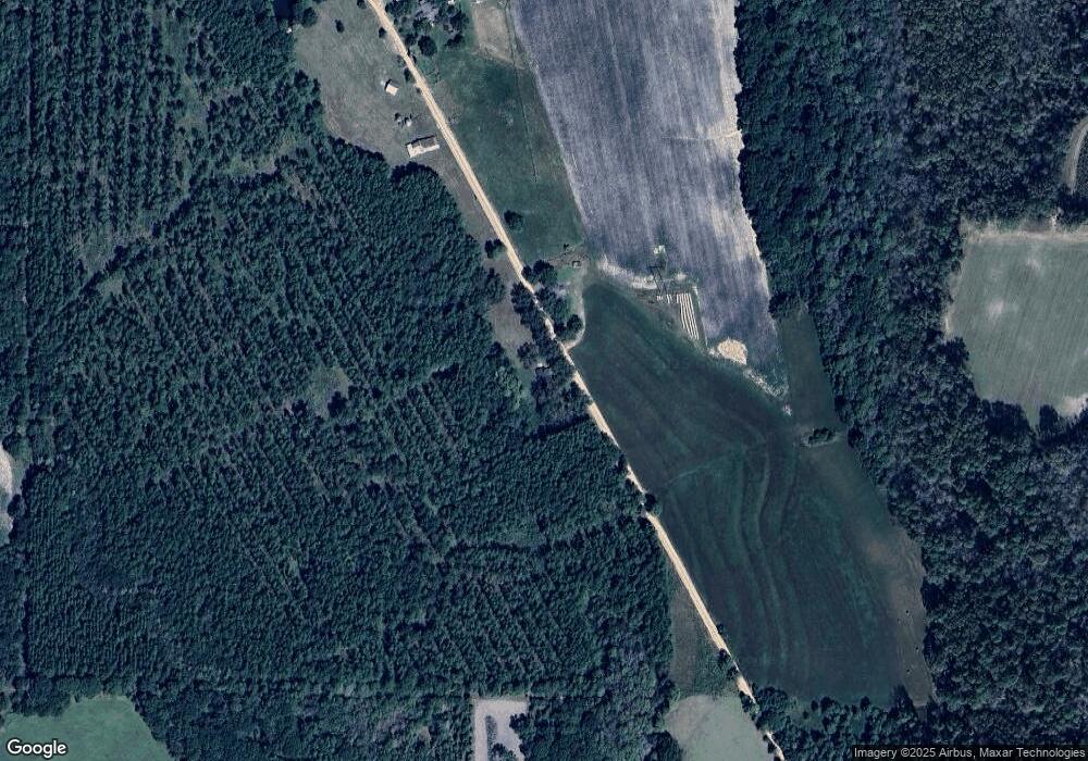 403 Pearce Rd, Pitts, GA 31072 - photo 1