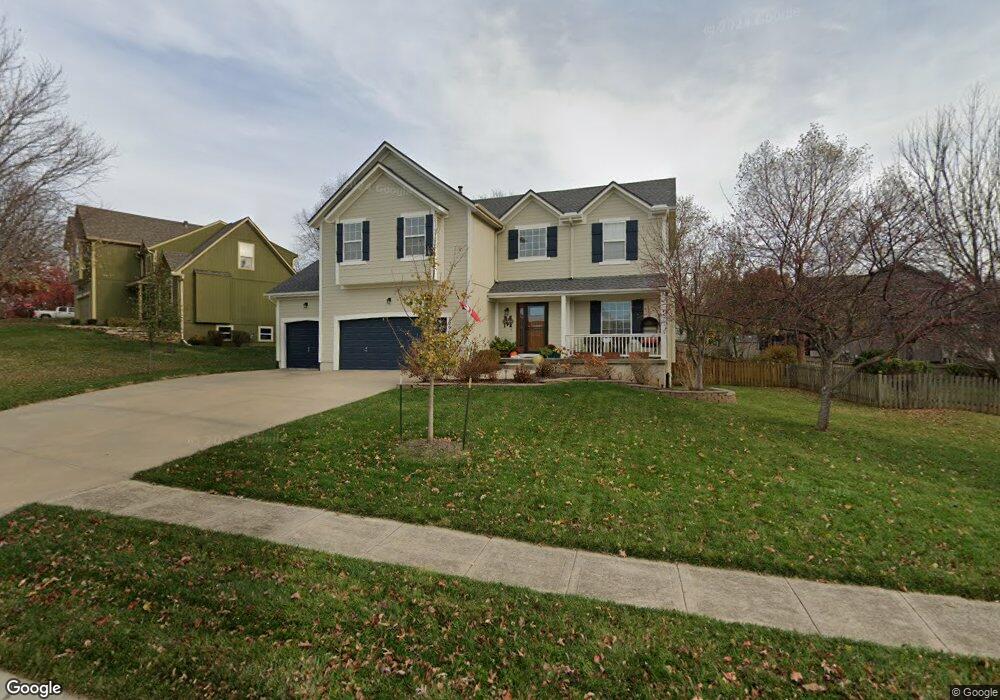 22907 W 49th St, Shawnee, KS 66226 - photo 1