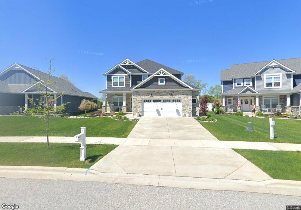 833 Highlands Dr, Crown Point, IN 46307 - photo 1