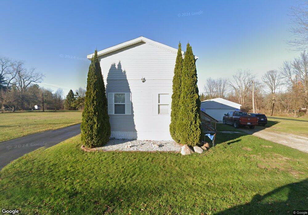 3672 Ravenswood Rd, Port Huron, MI 48060 - photo 1