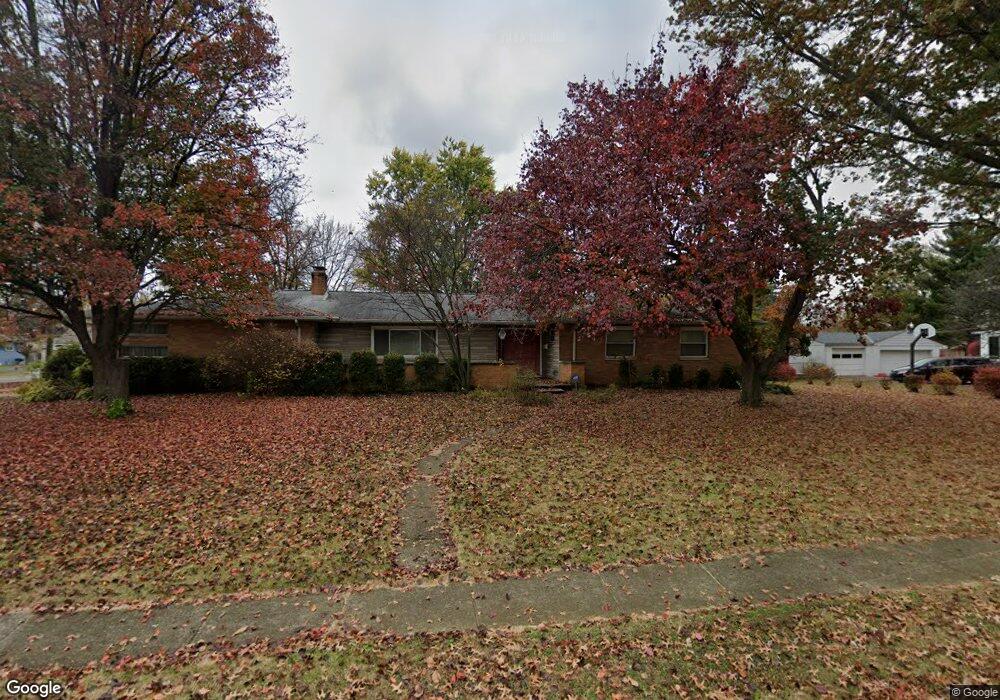 801 Bernhard Rd, Columbus, OH 43213 - photo 1