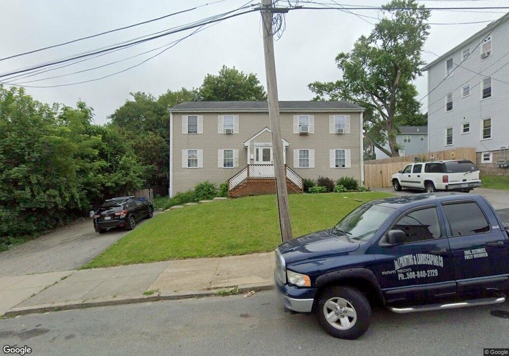 156 Lonsdale St unit 2  1, Fall River, MA 02721 - photo 1