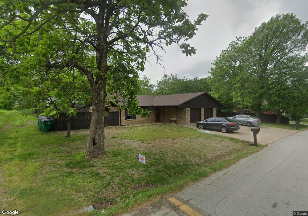 205 Jones Cir, Pottsboro, TX 75076 - photo 1