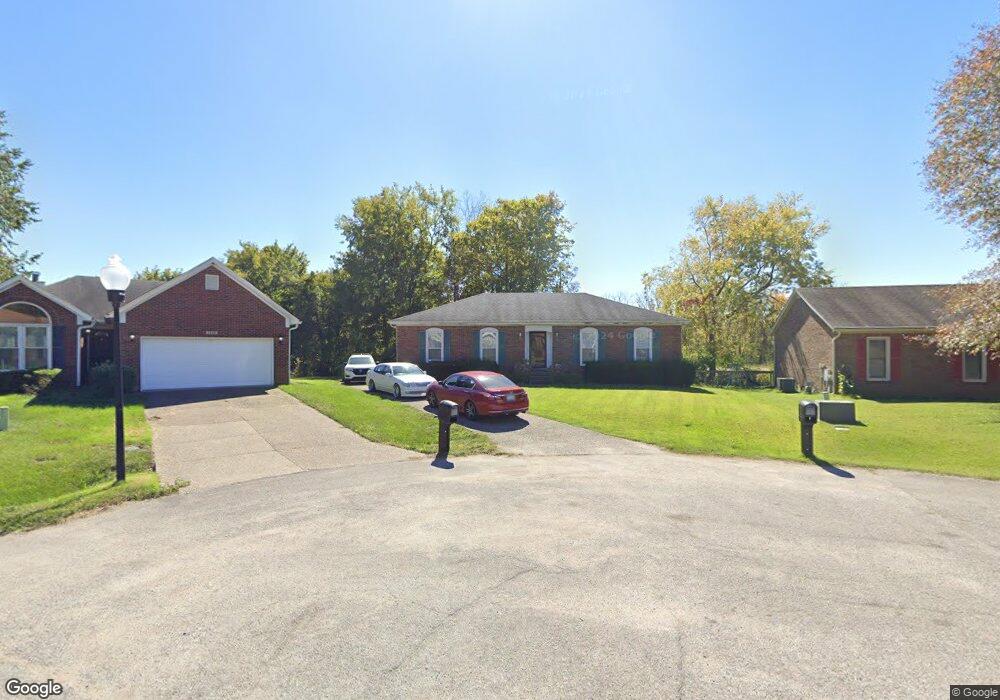 7404 Beauty Ct, Louisville, KY 40228 - photo 1