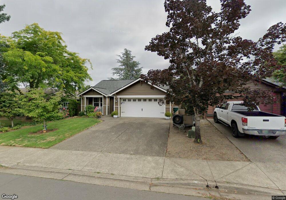 201 E Columbia Dr, Newberg, OR 97132 - photo 1