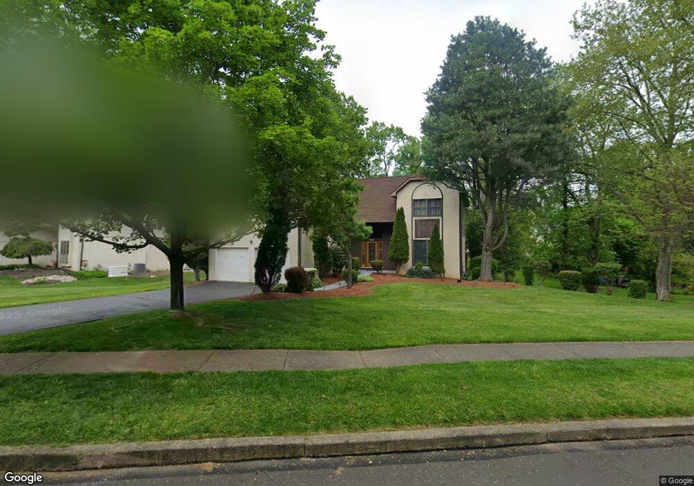 918 Spring View Dr, Southampton, PA 18966 - photo 1