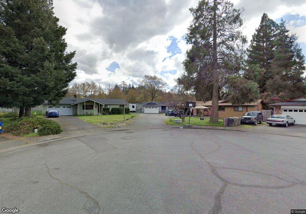 1318 Tobin Ct, Grants Pass, OR 97527 - photo 1