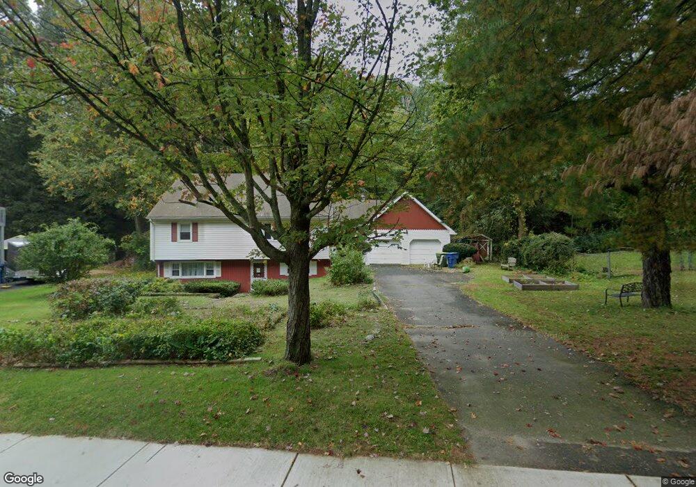 1334 Hamilton Ave, Waterbury, CT 06706 - photo 1