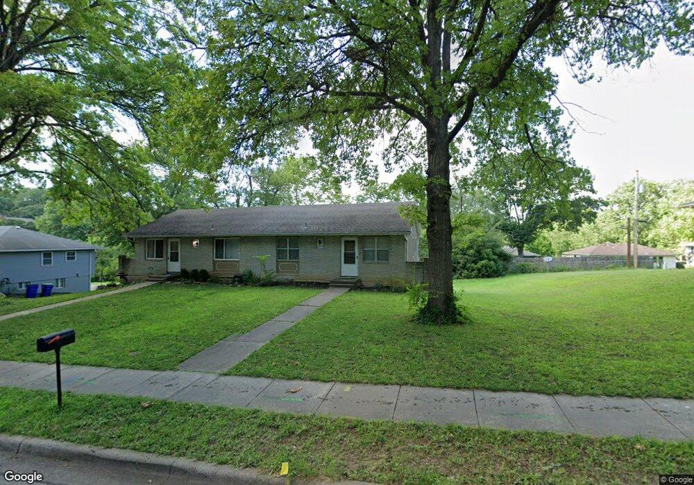 10210 W 53rd St, Shawnee, KS 66203 - photo 1