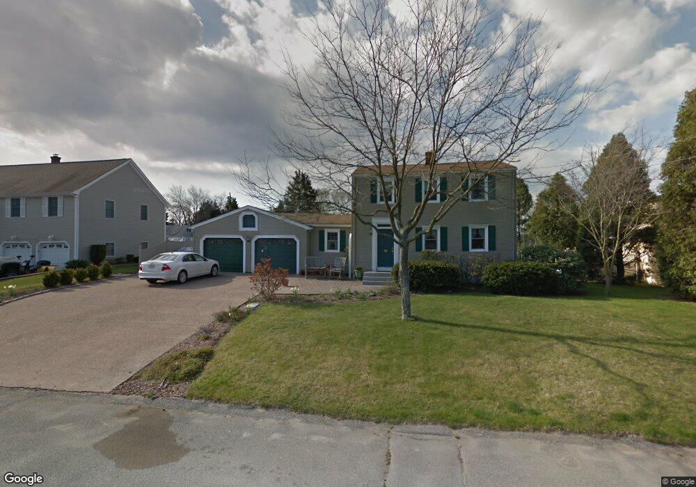 14 Taddy Ave, Warren, RI 02885 - photo 1