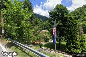 127 Griffis Ln, van, WV 25206
