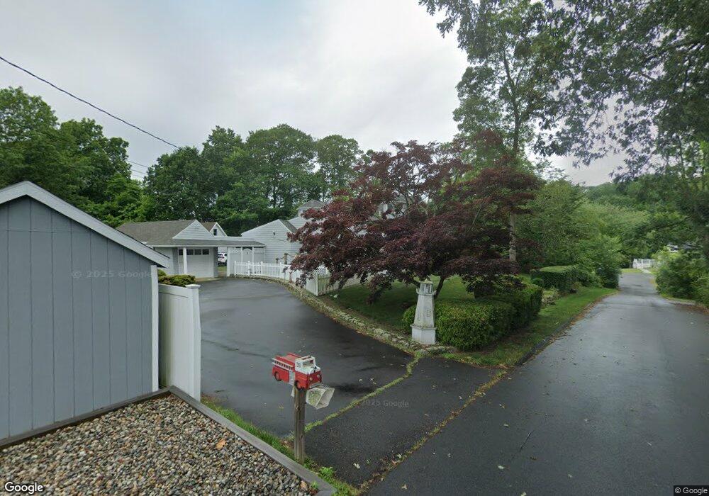 4 Orchard Ave, Branford, CT 06405 - photo 1