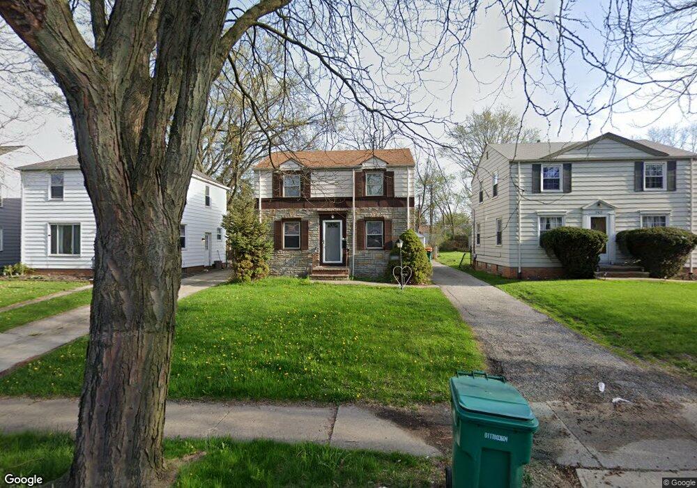 19405 Libby Rd, Maple Heights, OH 44137 - photo 1