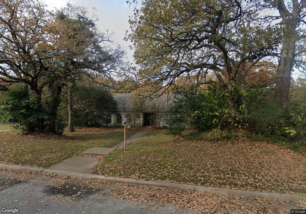 4106 Hollow Oak Dr, Euless, TX 76040 - photo 1