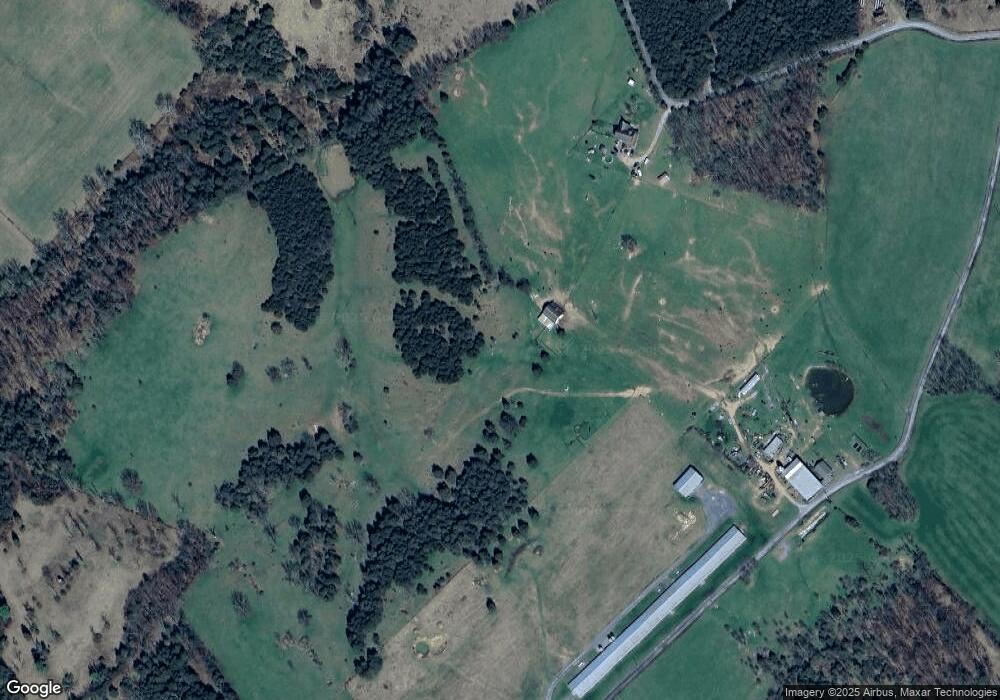 816 Stout Rd, Edinburg, VA 22824 - photo 1