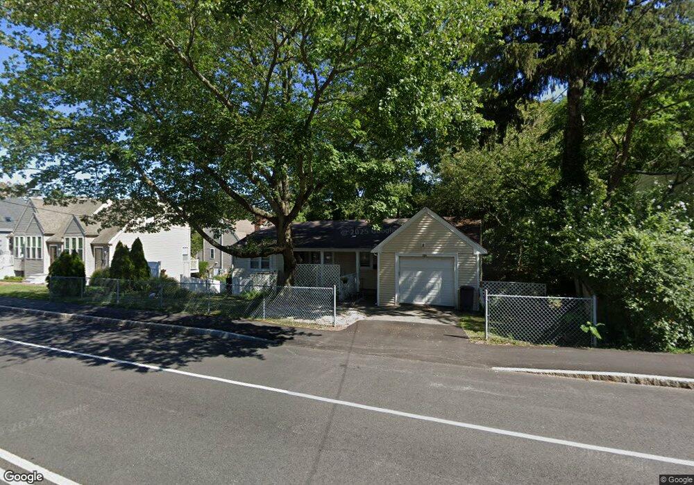 224 Middle St, East Weymouth, MA 02189 - photo 1