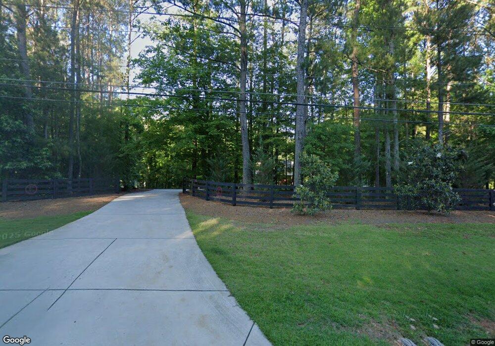 1123 Minix Rd, Sharpsburg, GA 30277 - photo 1