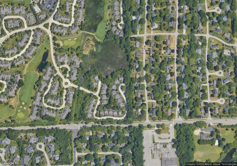 2522 Loch Creek Way, Bloomfield Hills, MI 48304 - photo 1