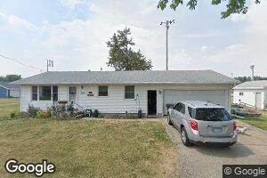 506 E State St, Forreston, IL 61030
