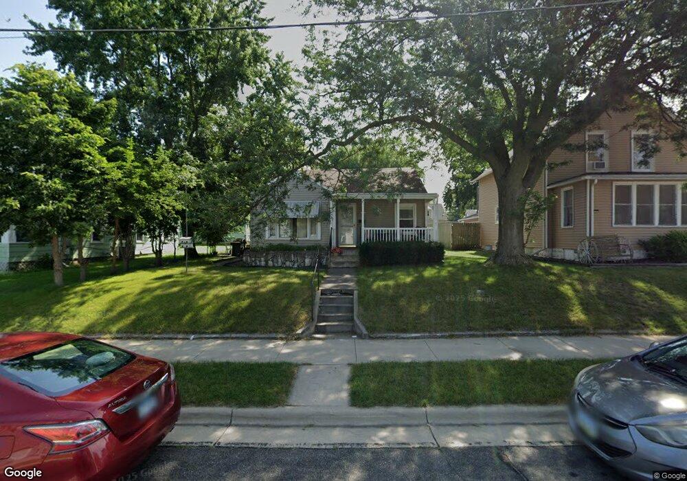 428 Saint Thomas Ave, Albert Lea, MN 56007 - photo 1