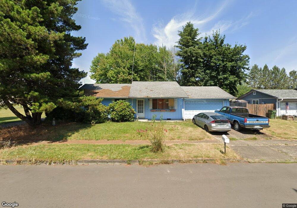 690 SE Locust St, Dundee, OR 97115 - photo 1