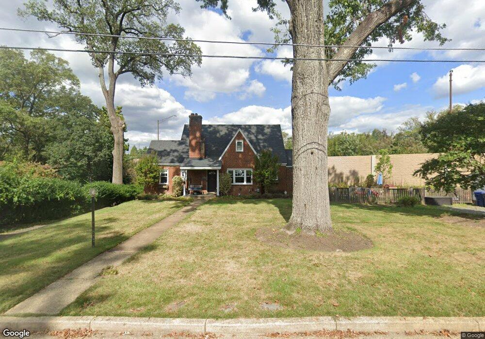 6612 Locust St, Falls Church, VA 22046 - photo 1