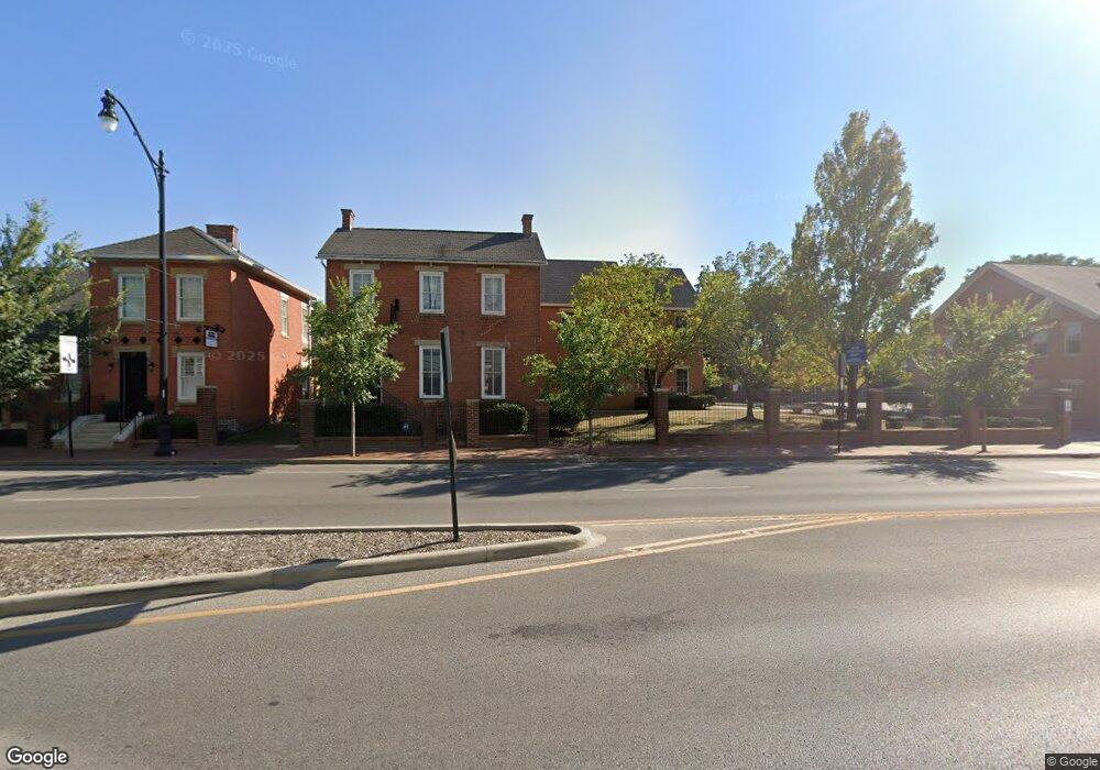 391 E Livingston Ave unit 3, Columbus, OH 43215 - photo 1