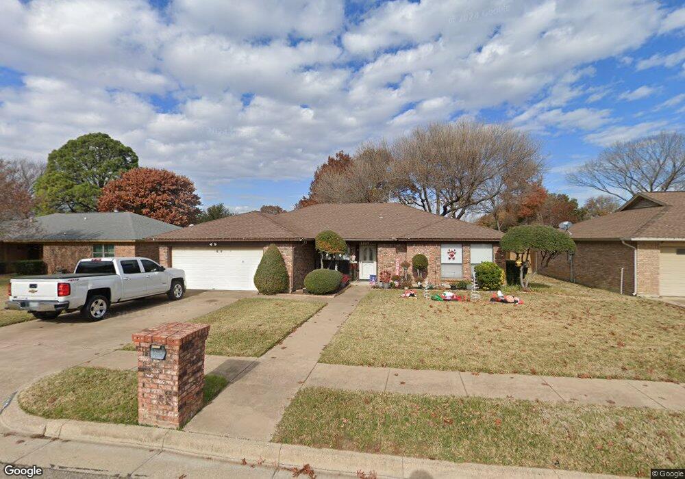 1109 Michael Sean Dr, Bedford, TX 76021 - photo 1