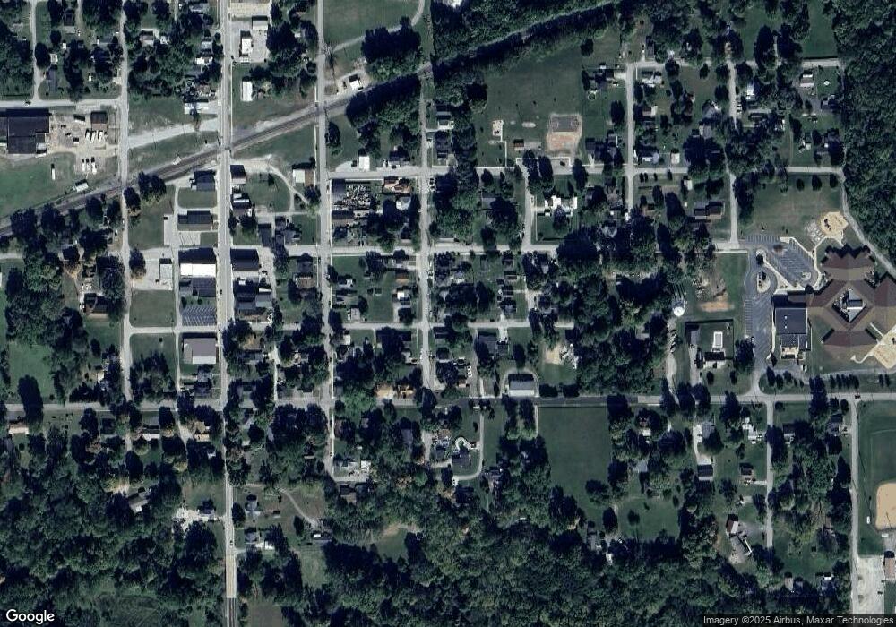 87 S Jackson St, Andrews, IN 46702 - photo 1