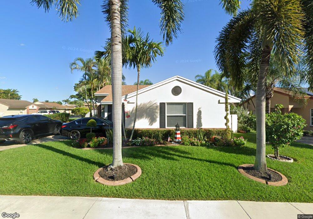 650 Pine Ridge Terrace, Davie, FL 33325 - photo 1