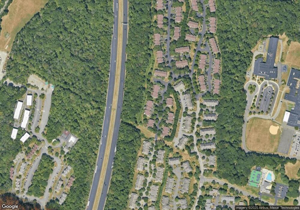 339 Vista View Dr, Mahwah, NJ 07430 - photo 1