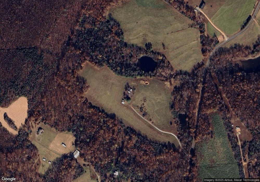 1013 N Briar Mountain Rd, Callands, VA 24530 - photo 1