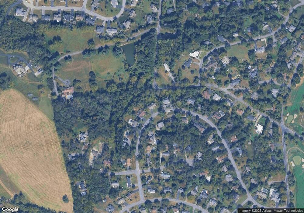 340 Beth Ellen Dr, Lewisburg, PA 17837 - photo 1