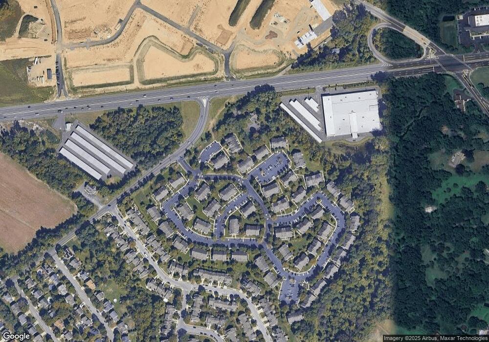 301 Trescott Place unit 301, Mount Laurel, NJ 08054 - photo 1