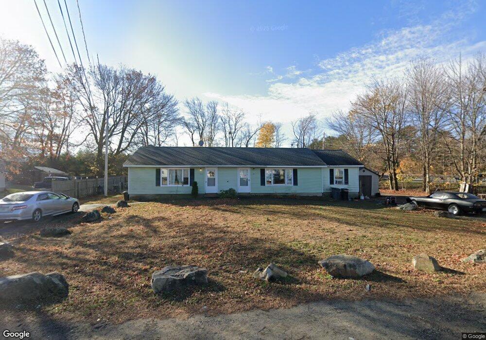 14 Railroad Ave, Seabrook, NH 03874 - photo 1