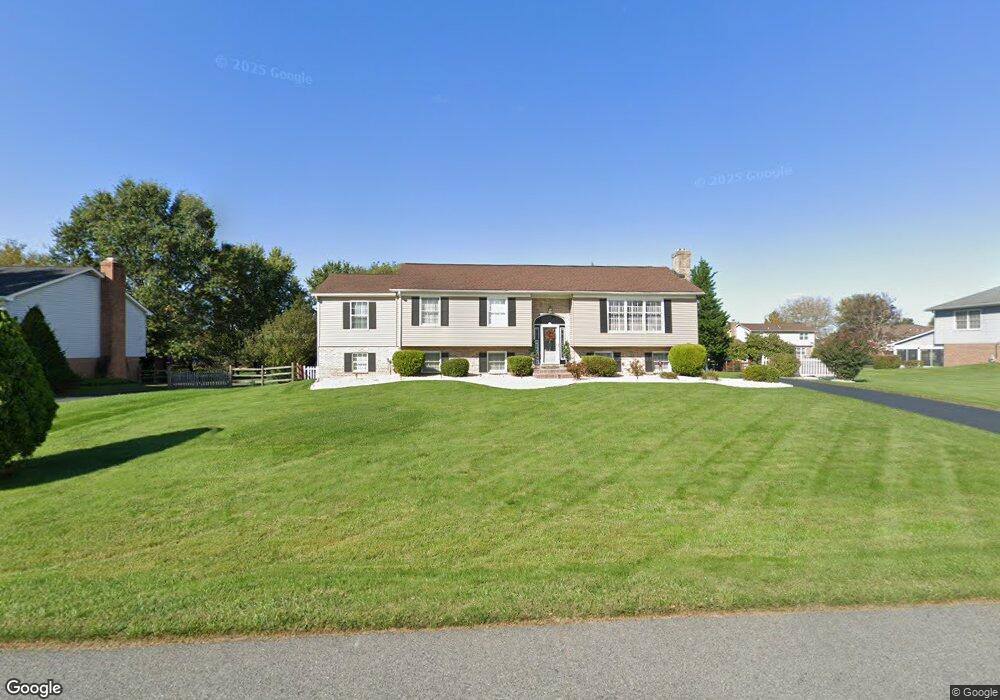 108 Michael Ln, Bear, DE 19701 - photo 1