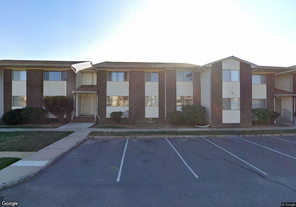 1307 Bradley Ct, Princeton, NJ 08540 - photo 1