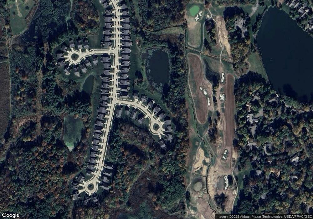 850 Sunrise Cir, Aurora, OH 44202 - photo 1