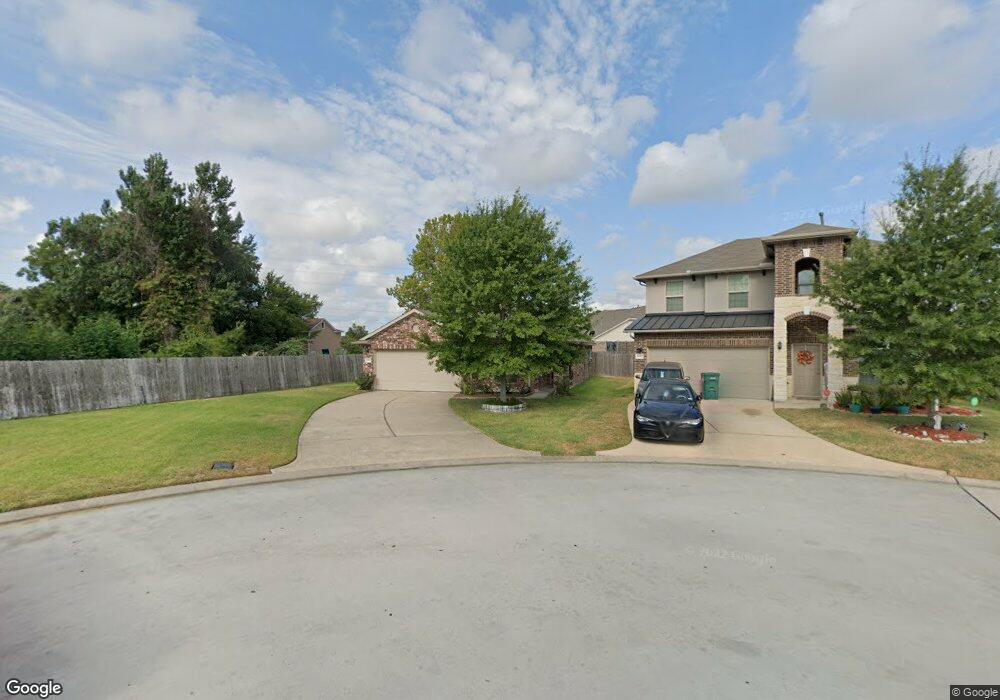 10903 Whistlers Cottage Ct, Houston, TX 77088 - photo 1