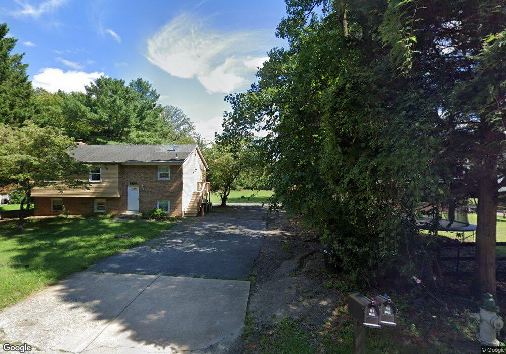 6050 Sandy Spring Rd, Laurel, MD 20707 - photo 1