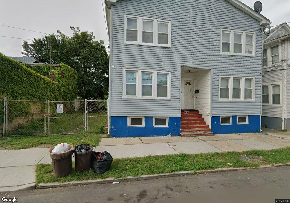 172 Handy St, New Brunswick, NJ 08901 - photo 1