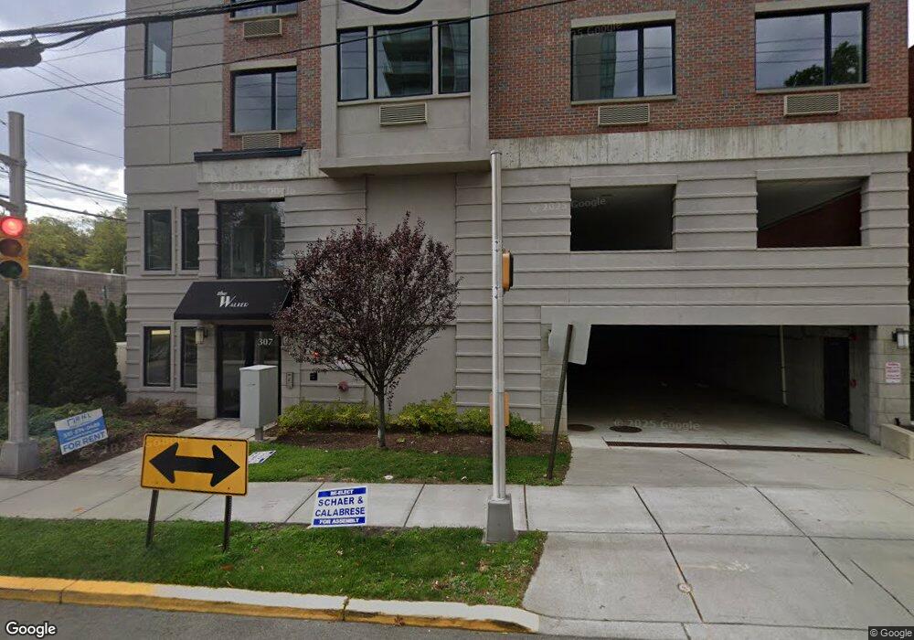 307 Gorge Rd unit 603, Cliffside Park, NJ 07010 - photo 1