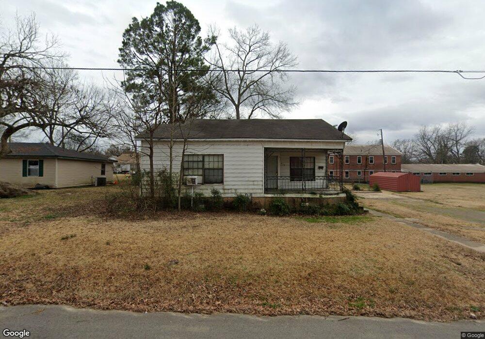 210 E Beech St, Gurdon, AR 71743 - photo 1