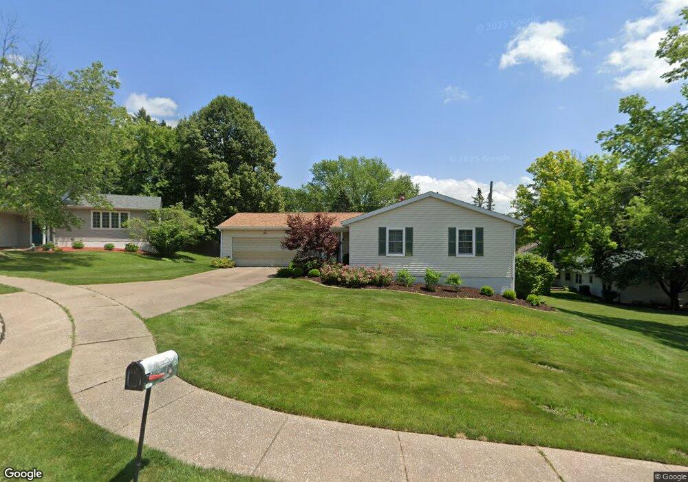 3917 Fairhaven Ct, Davenport, IA 52807 - photo 1