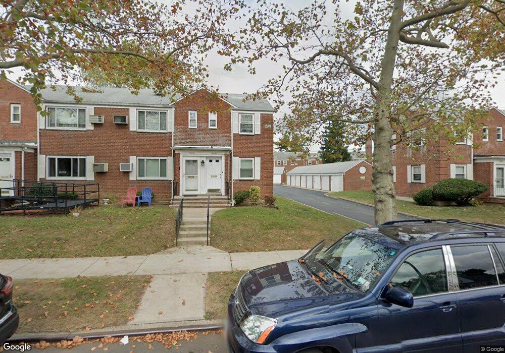 245-23B Union Turnpike, Jamaica, NY 11426 - photo 1