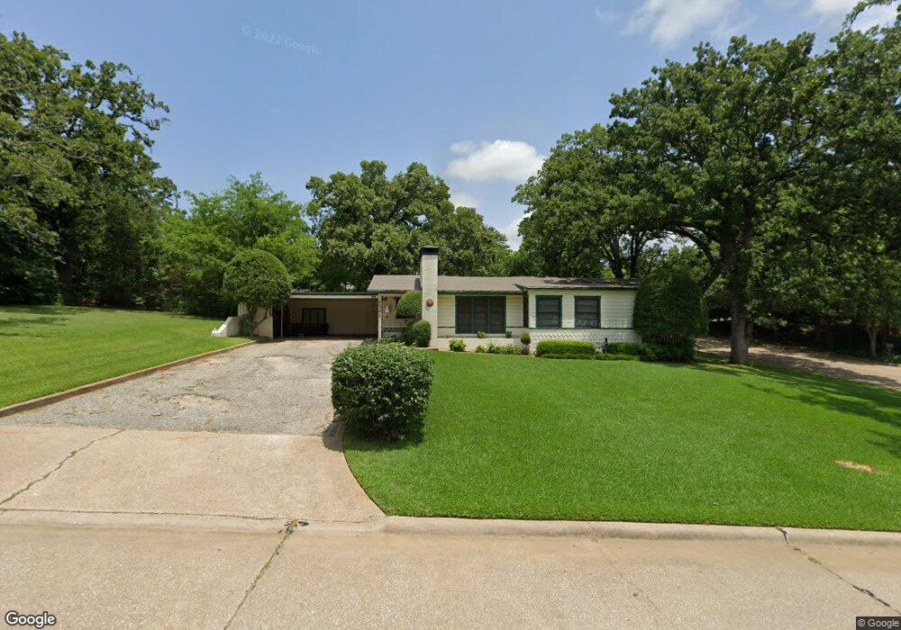 1501 W Munson St, Denison, TX 75020 - photo 1